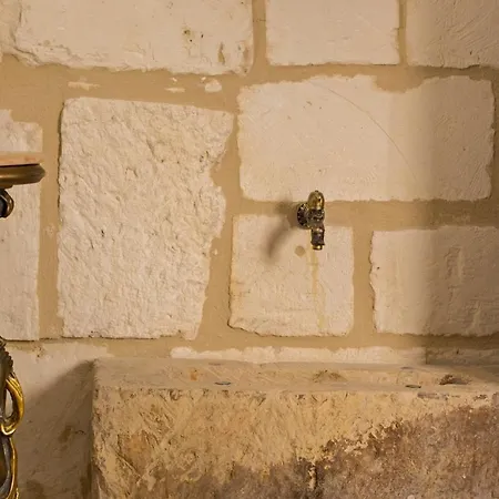 La Dimora Degli Eroi * Noto