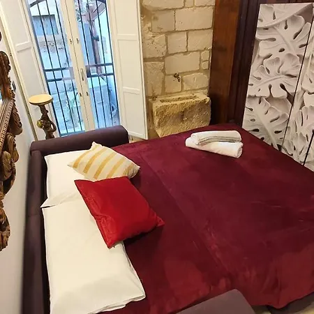 La Dimora Degli Eroi Holiday home Noto